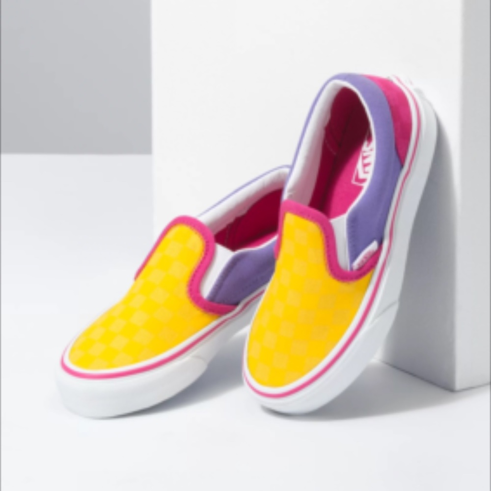 NEW: Vans VN0A4BUT0HZ Checkerboard Classic Slip-On Kids